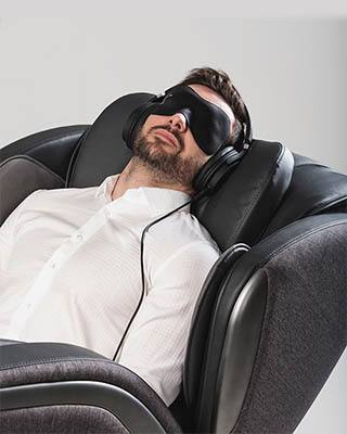 Hilton III Massage Chair compatible with Braintronics app